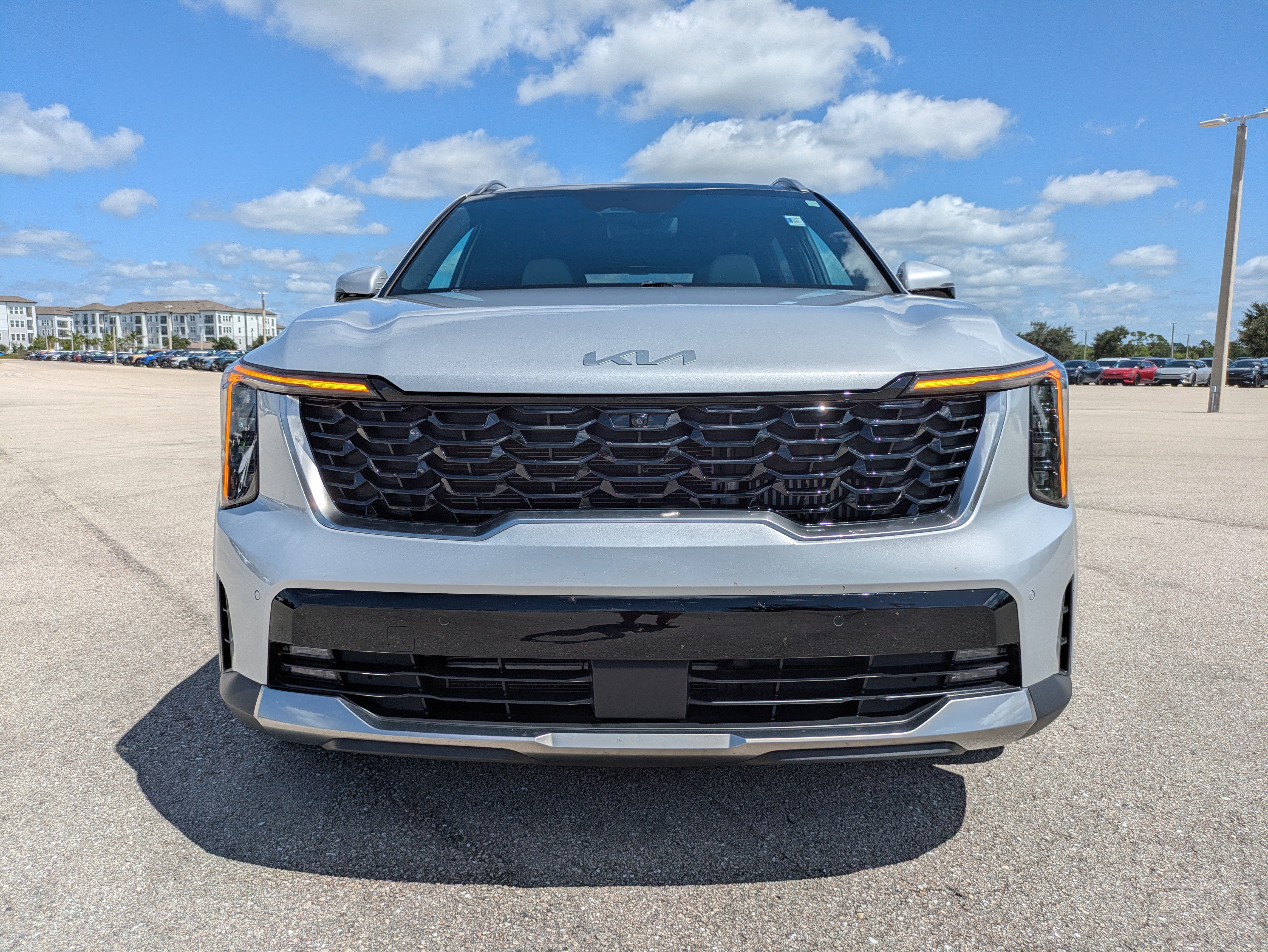 Certified 2025 Kia Sorento SX Prestige AWD/4WD image 9