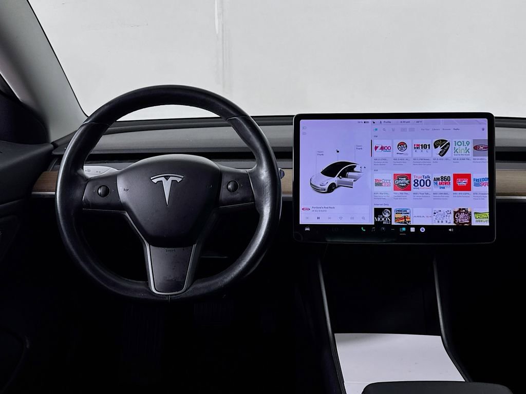 Used 2019 Tesla Model 3 Standard Range RWD image 12