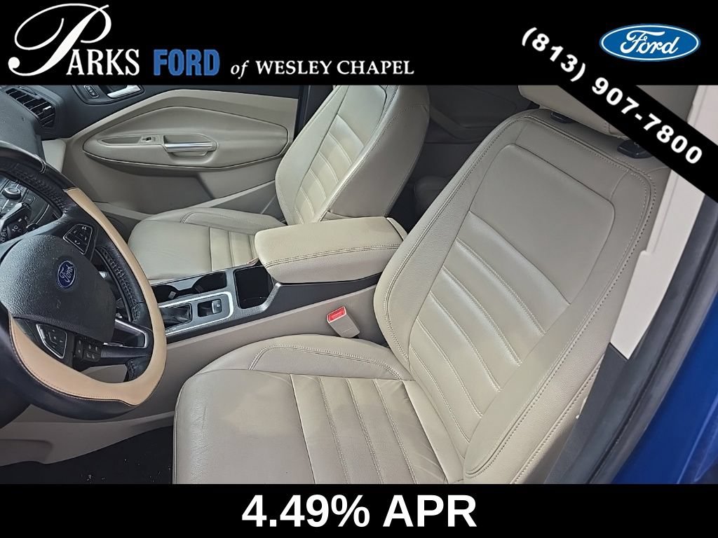 Used 2017 Ford Escape SE w/ SE Leather Comfort Package FWD image 6