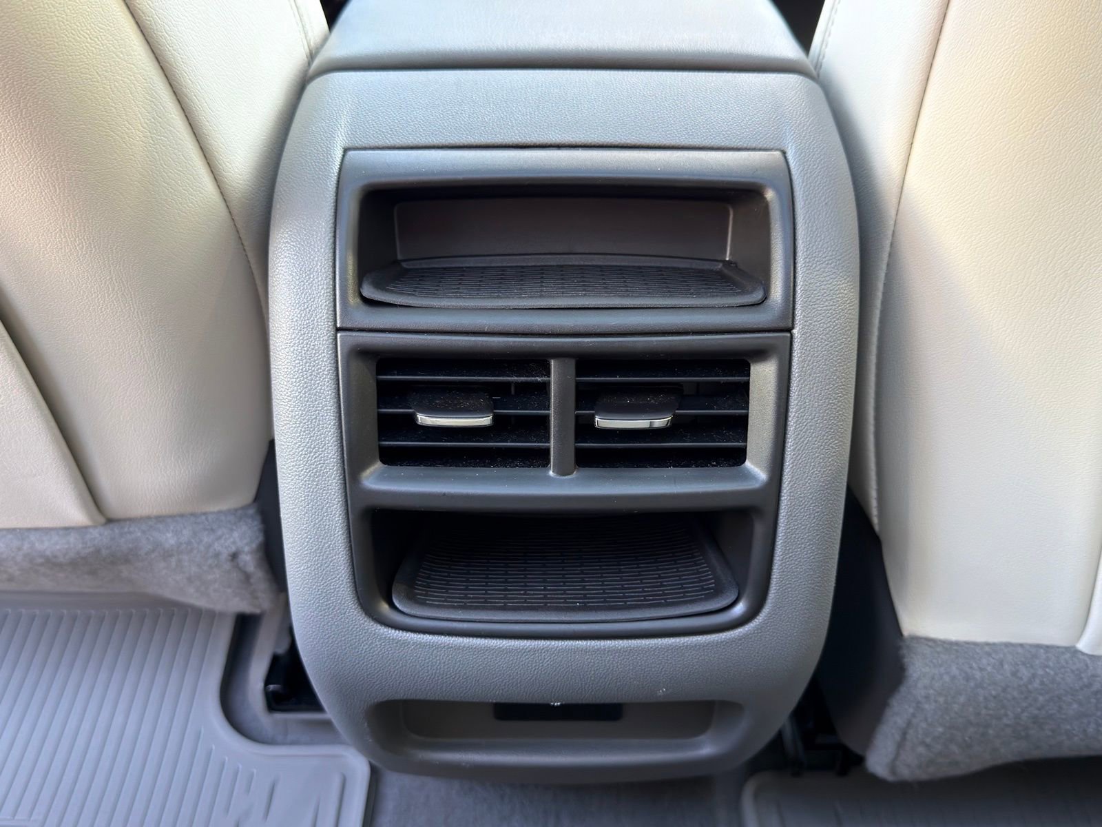 Used 2021 Cadillac XT5 Premium Luxury image 18