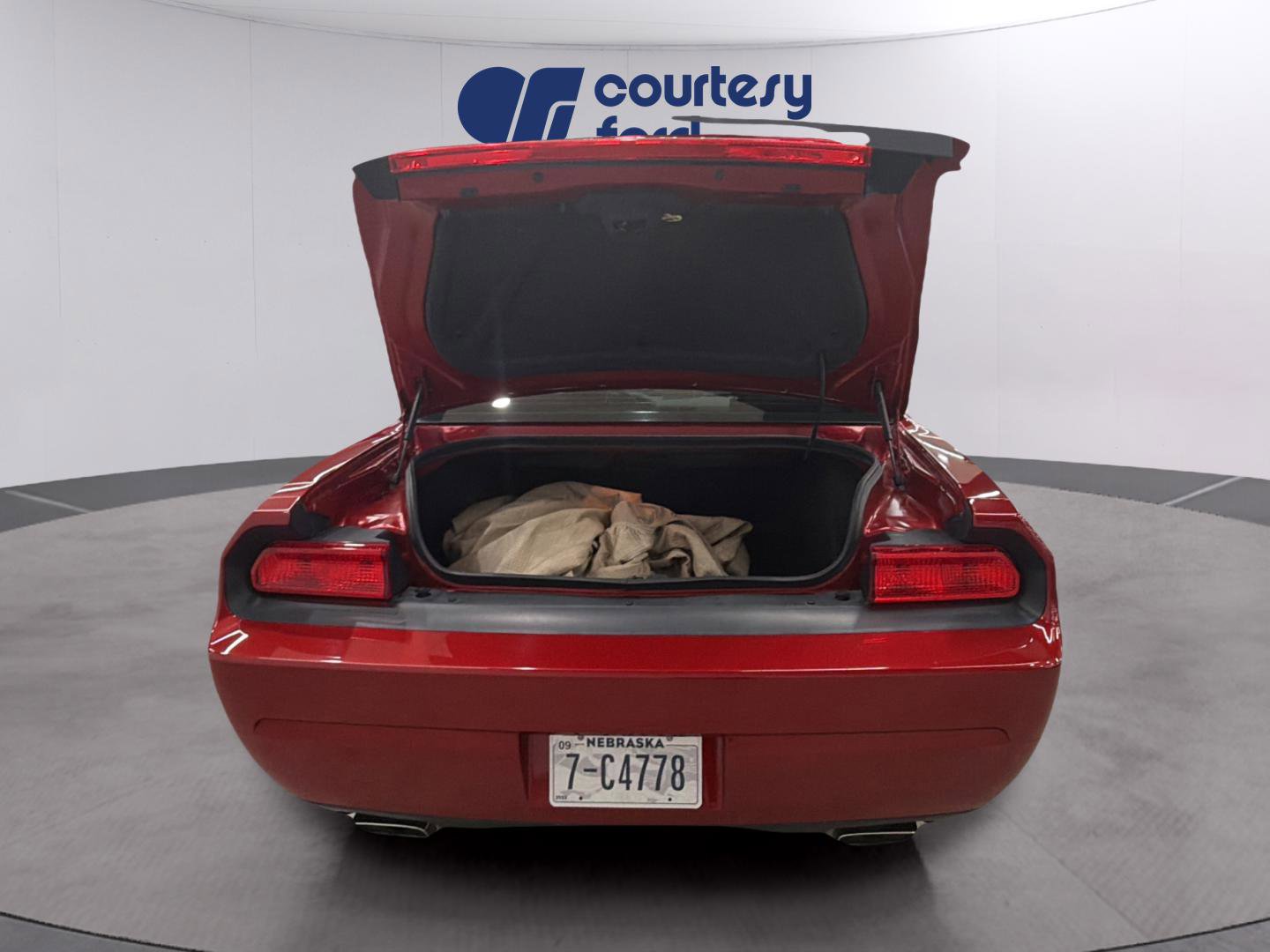 Used 2010 Dodge Challenger R/T RWD image 23