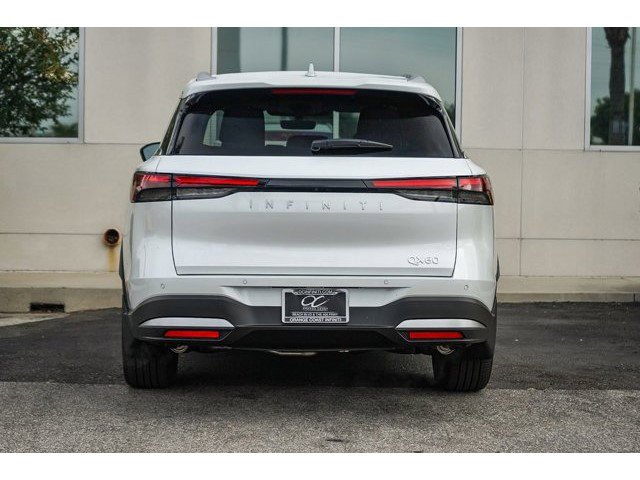 New 2026 INFINITI QX60 Luxe FWD image 5