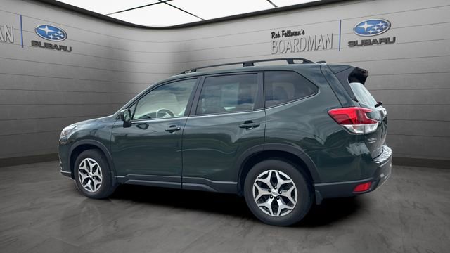 Used 2023 Subaru Forester Premium image 8