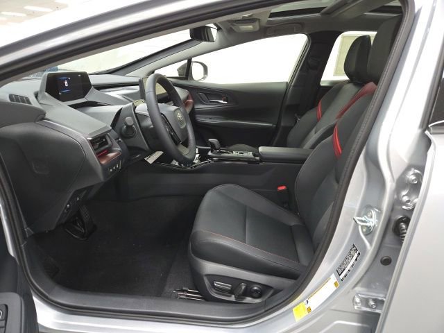 New 2026 Toyota Prius Plug-In Hybrid FWD image 17