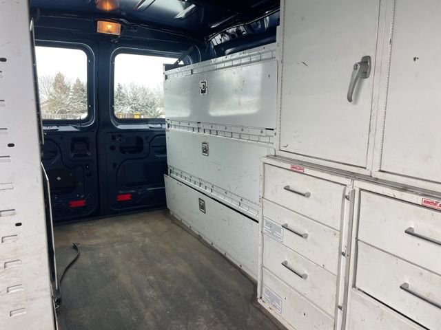 Used 2014 Ford E-350 and Econoline 350 Super Duty w/ Power Group image 27