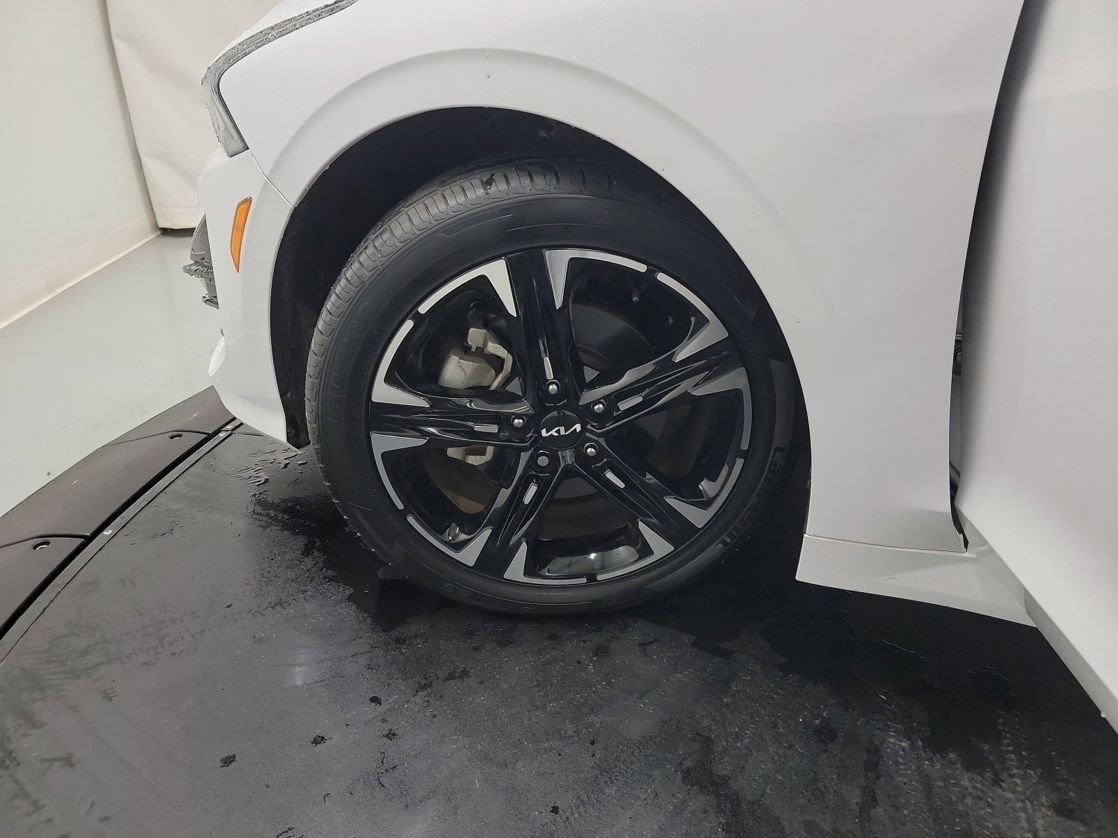 Used 2022 Kia K5 GT-Line image 29