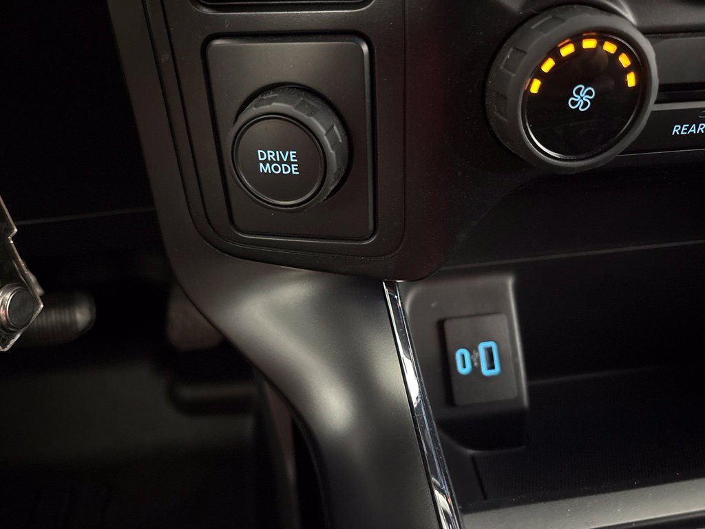 Used 2024 Ford F150 STX RWD image 14