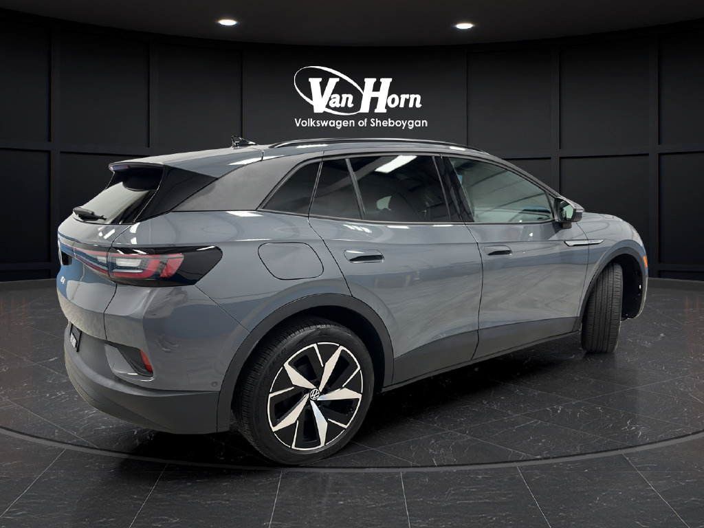 Used 2024 Volkswagen ID.4 Pro S AWD/4WD image 7