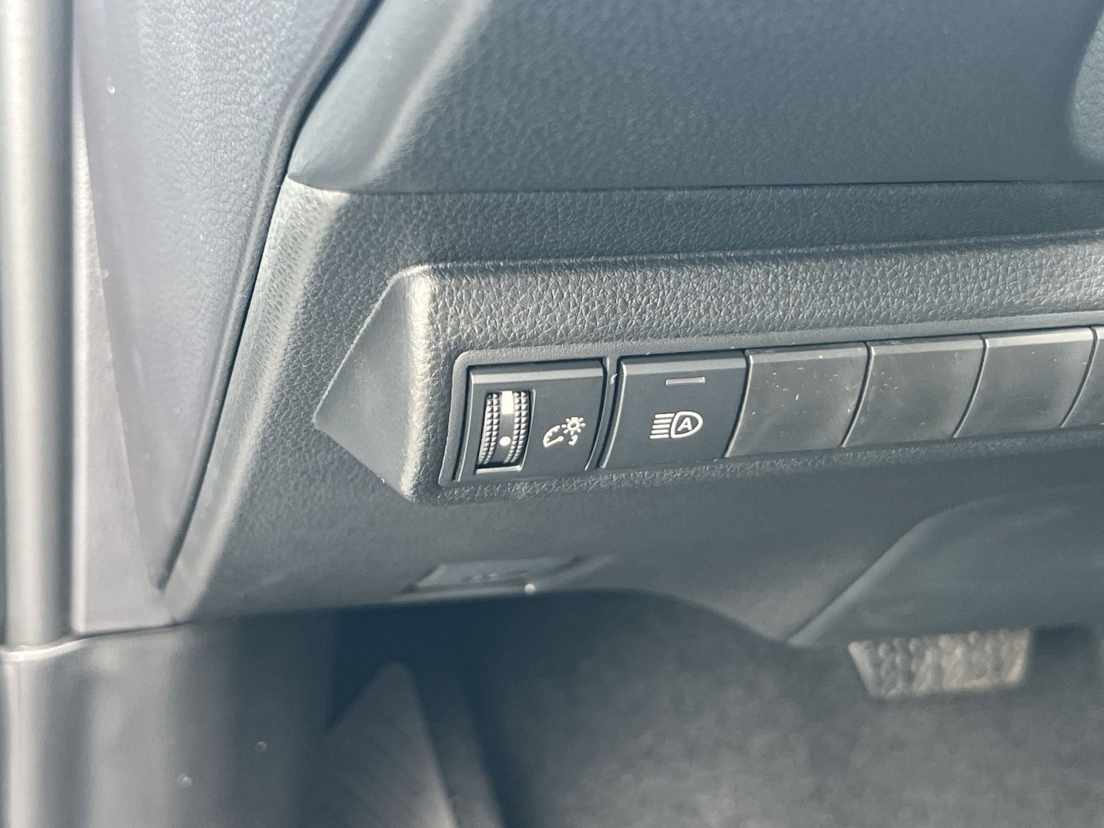 New 2026 Toyota Corolla LE FWD image 23
