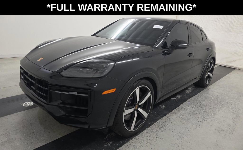 Used 2025 Porsche Cayenne GTS AWD/4WD image 1