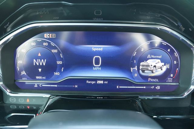 Used 2025 Chevrolet Silverado 2500 LTZ w/ LTZ Plus Package AWD/4WD image 33