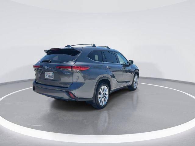 Used 2023 Toyota Highlander Limited AWD/4WD image 8