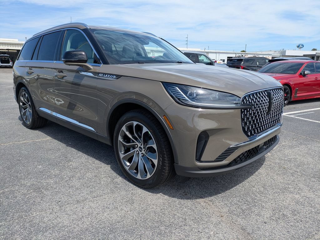 New 2026 Lincoln Aviator Reserve w/ Illumination Package RWD image 2