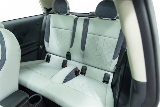 Certified 2025 MINI Cooper S image 23