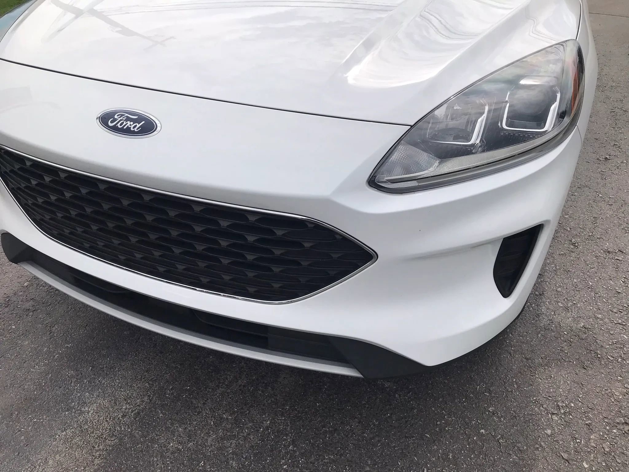 Used 2022 Ford Escape SE image 55