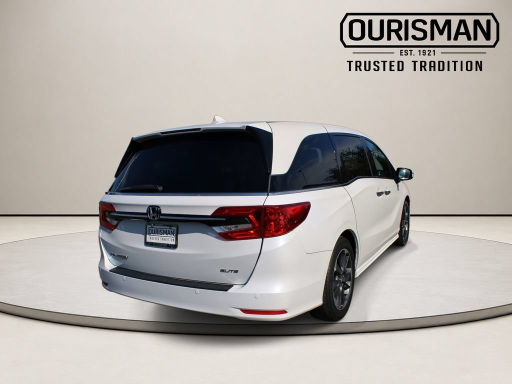 Used 2023 Honda Odyssey Elite image 8