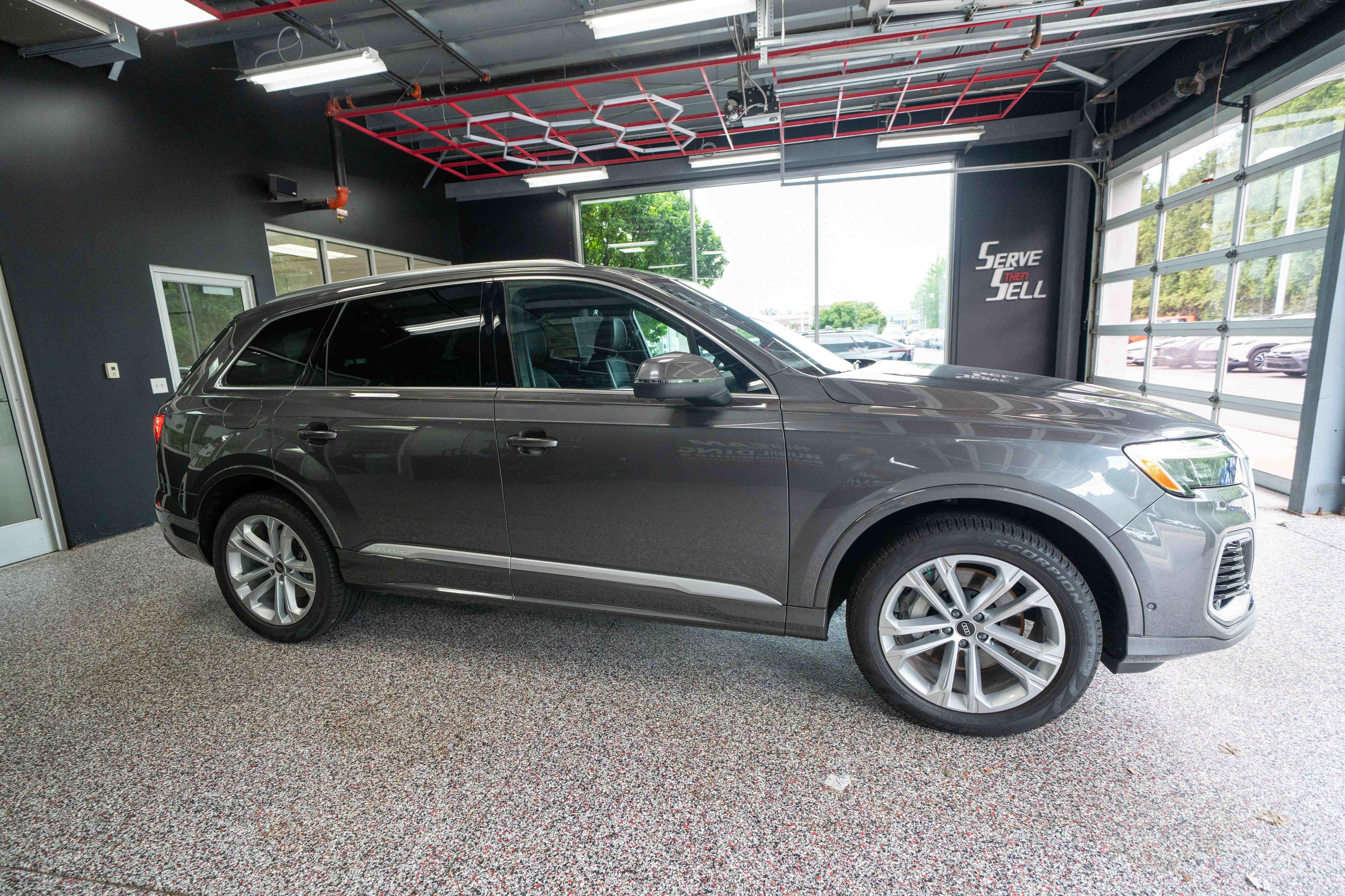 Used 2025 Audi Q7 2.0T Premium AWD/4WD image 5