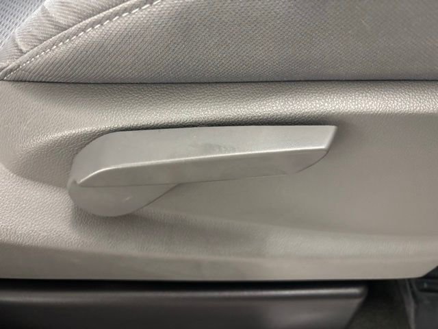 Used 2018 Chevrolet Silverado 1500 LT w/ All Star Edition image 19