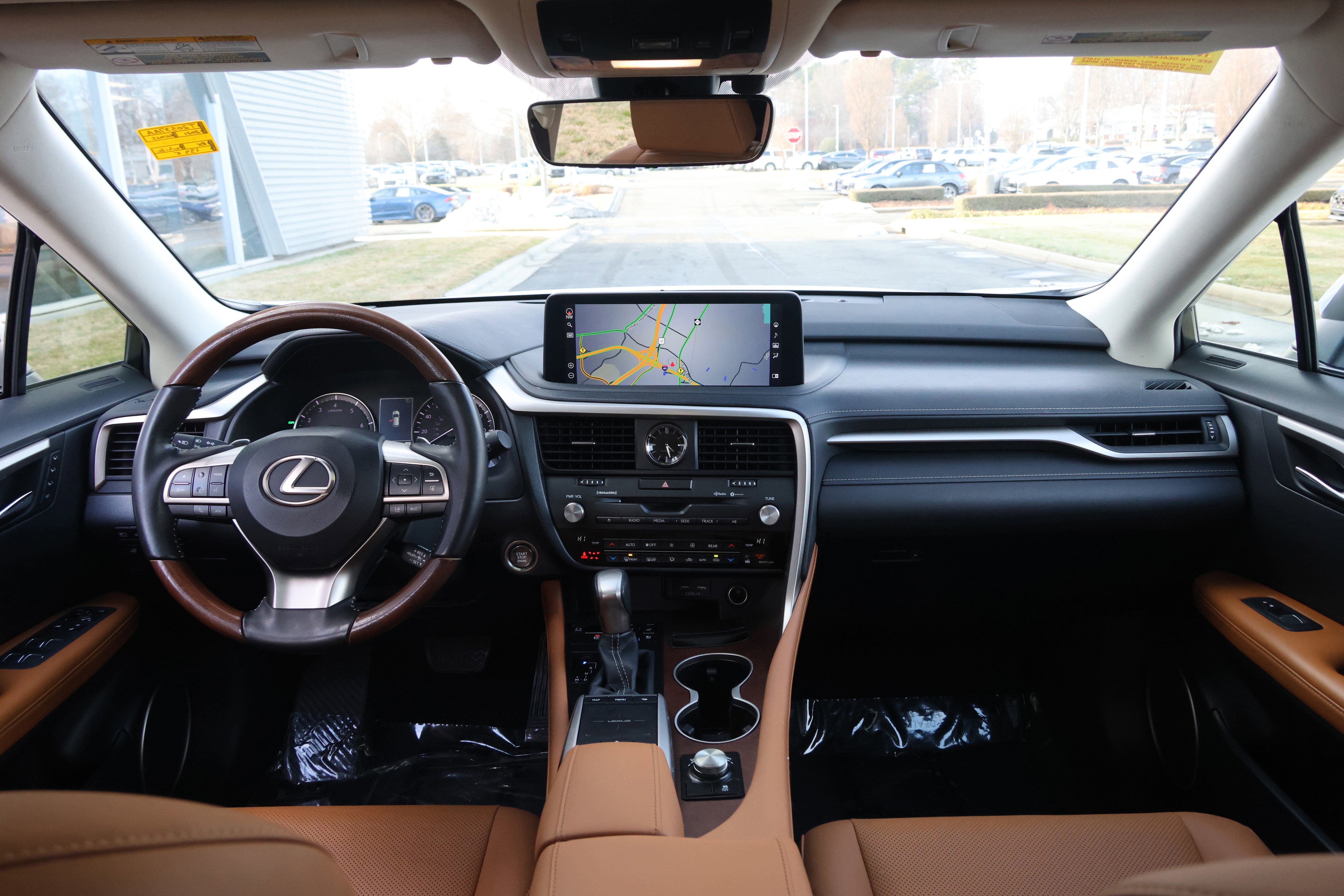 Used 2021 Lexus RX 350L FWD w/ Premium Package image 16