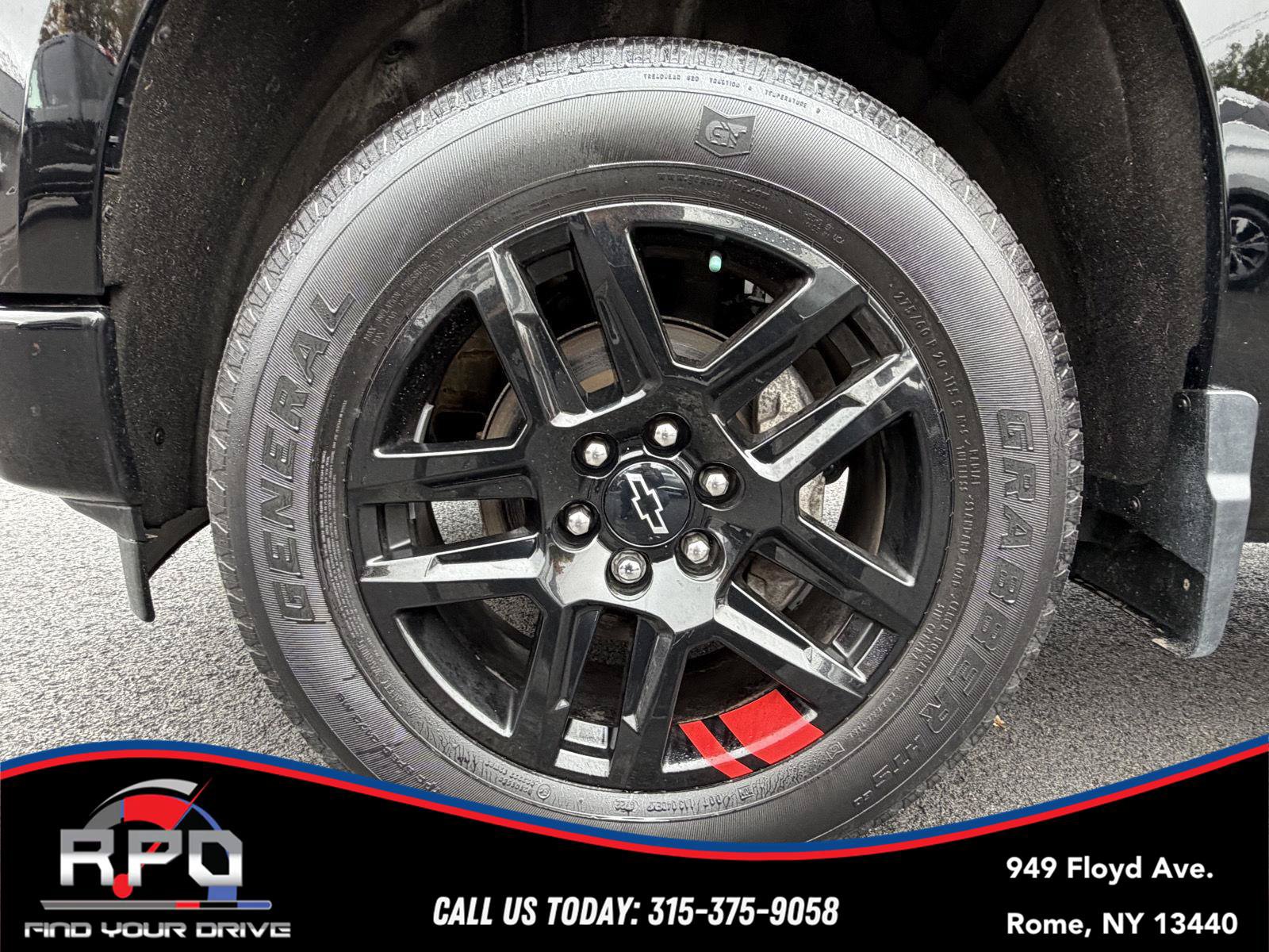 Used 2023 Chevrolet Silverado 1500 RST AWD/4WD image 10