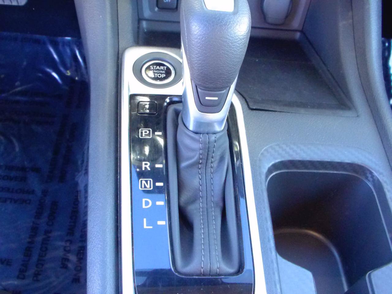 Used 2025 Nissan Sentra SV FWD image 23