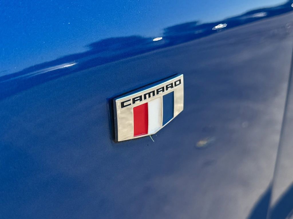 Used 2017 Chevrolet Camaro SS RWD image 31