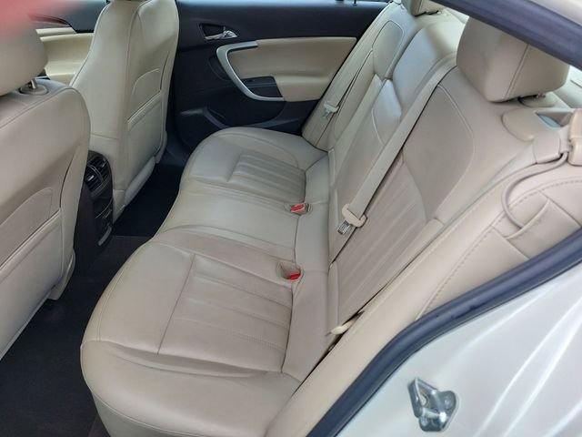 Used 2013 Buick Regal Premium FWD image 11
