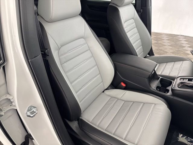 Used 2026 Honda CR-V Sport Touring image 31