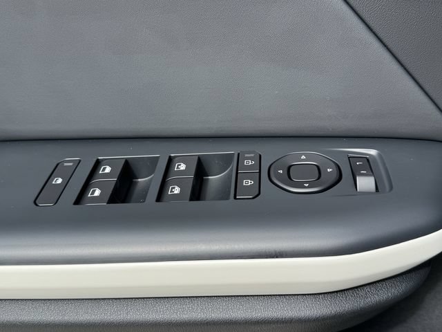 New 2026 Kia K4 GT-Line w/ GT-Line Premium Package FWD image 21