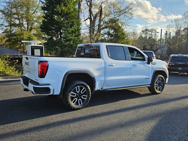 Used 2021 GMC Sierra 1500 AT4 w/ AT4 Premium Package image 15