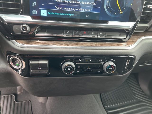 Used 2024 Chevrolet Silverado 2500 LT image 24