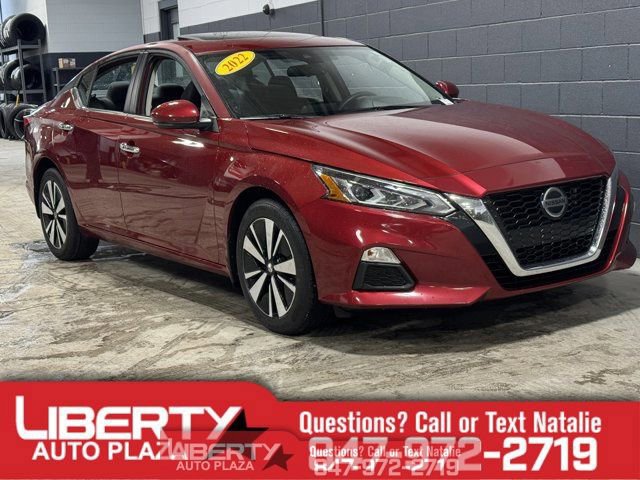 Used 2022 Nissan Altima 2.5 SV w/ SV Premium Package image 1