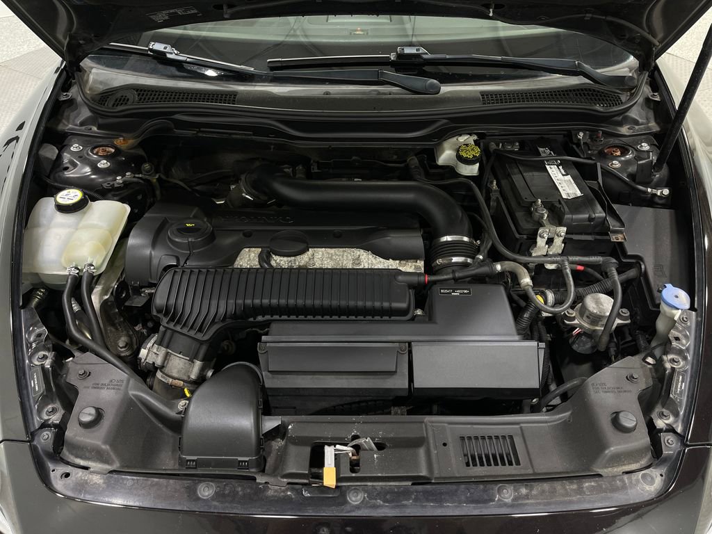 Used 2013 Volvo C70 T5 image 24