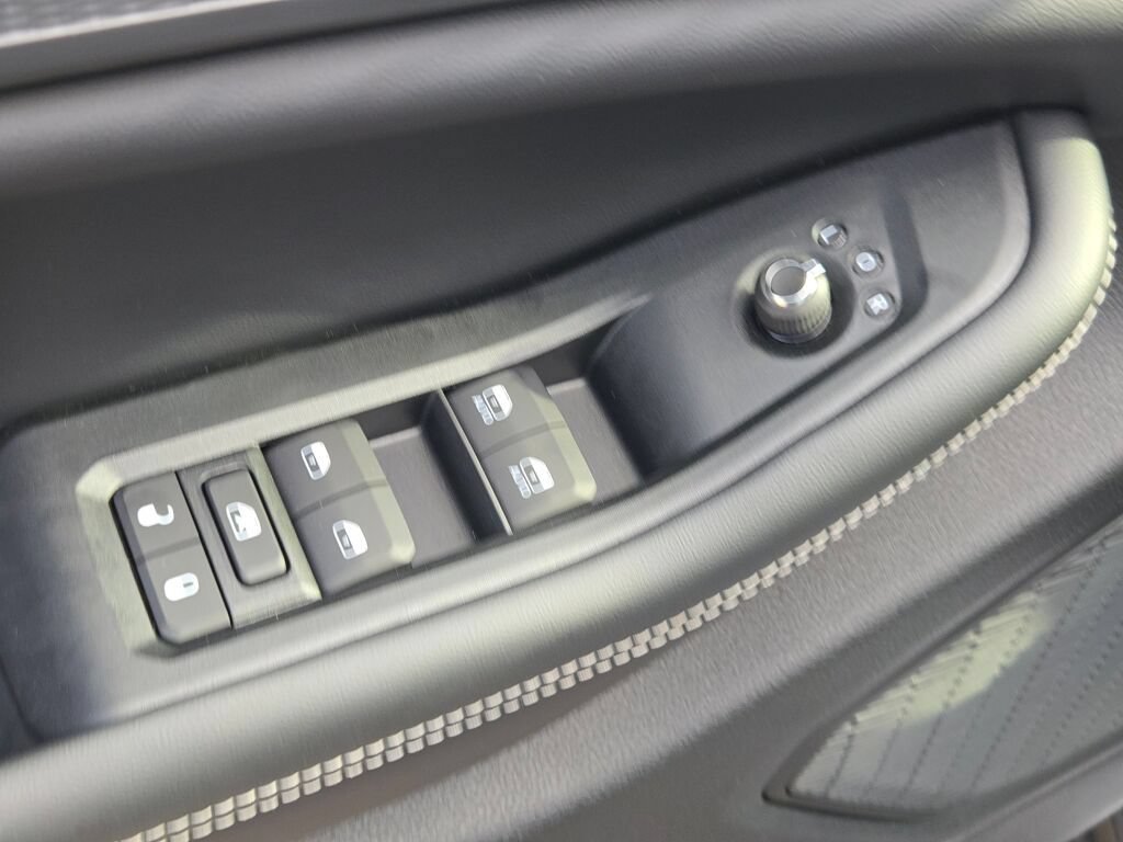 New 2026 Jeep Grand Cherokee Laredo AWD/4WD image 24