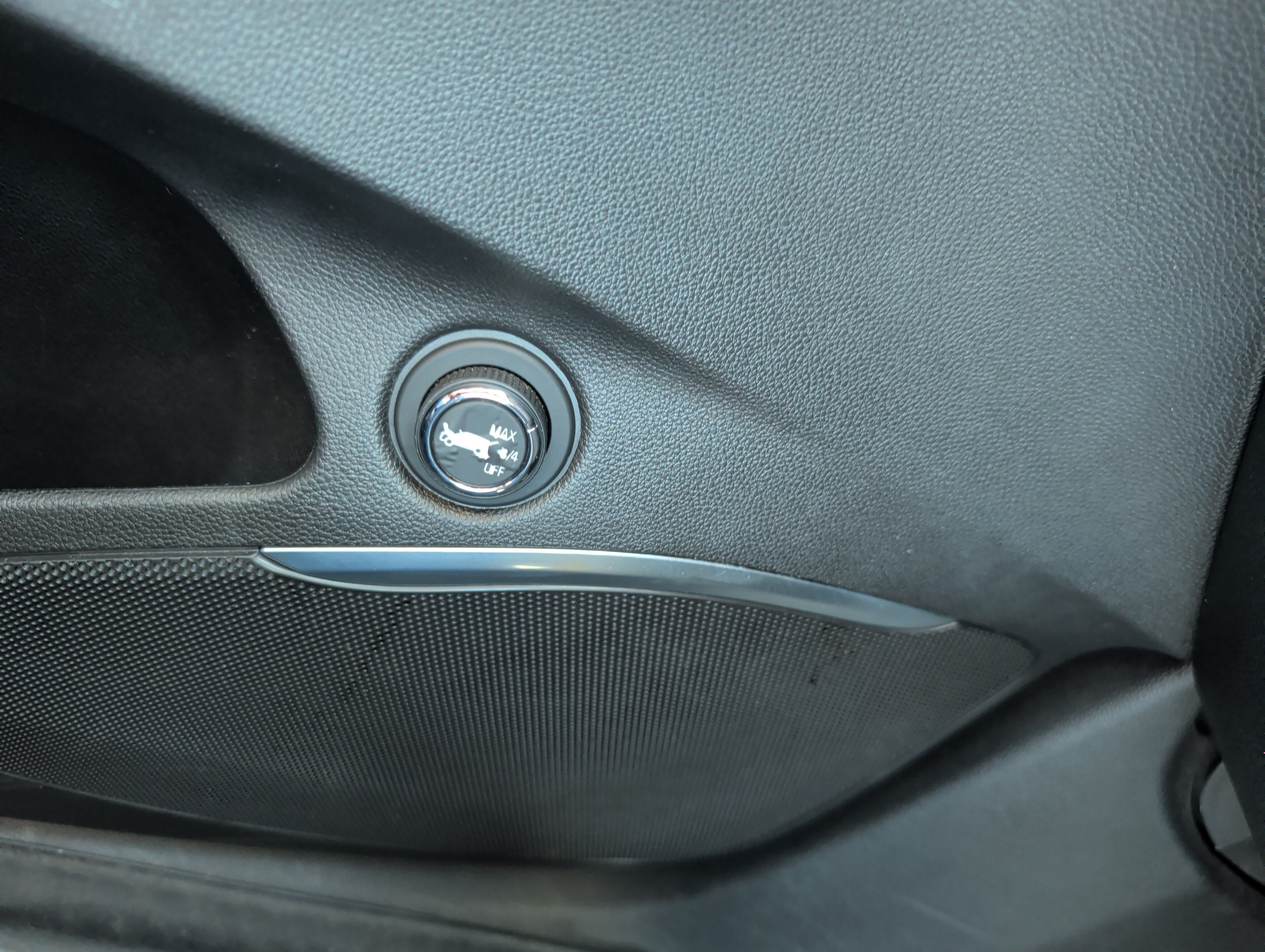 Used 2019 Buick Enclave Essence FWD image 40