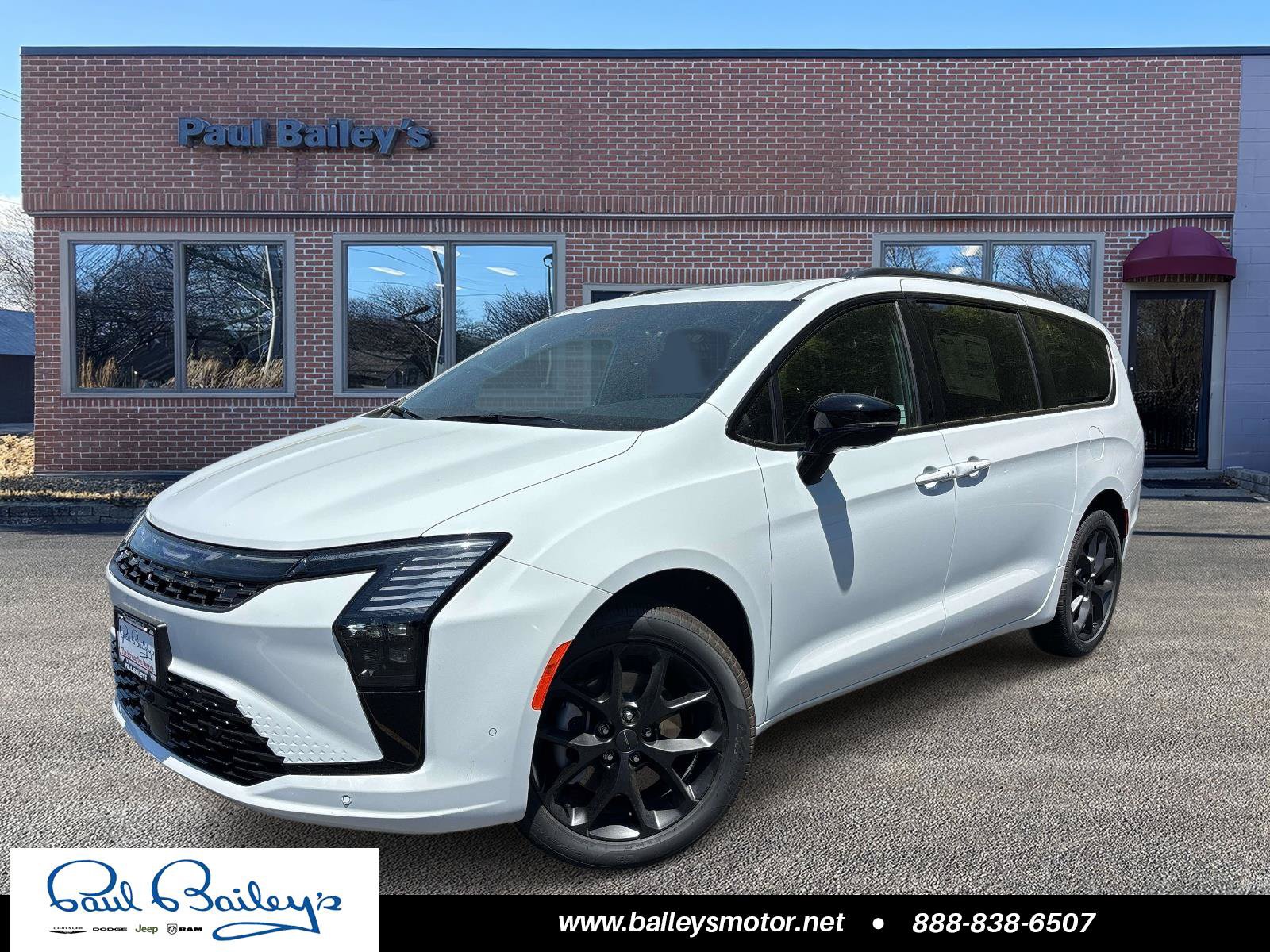 New 2027 Chrysler Pacifica Limited w/ S Appearance Package AWD/4WD image 1