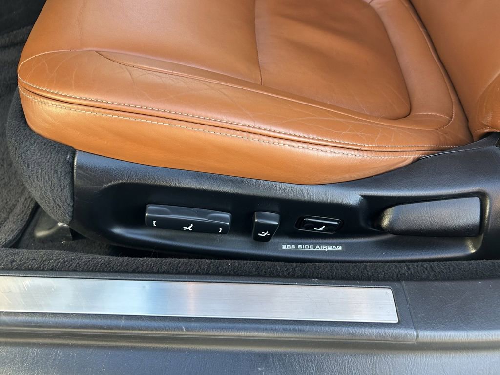 Used 2004 Lexus SC 430 Convertible image 18