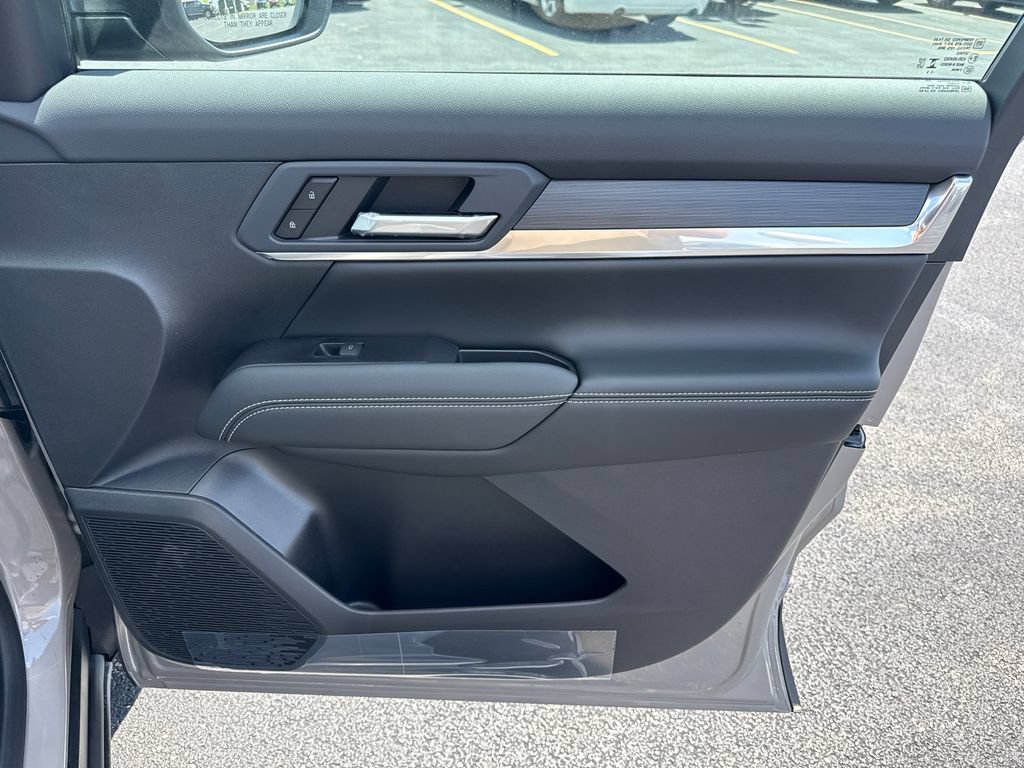 New 2027 GMC Terrain Elevation w/ Technology Package II AWD/4WD image 34