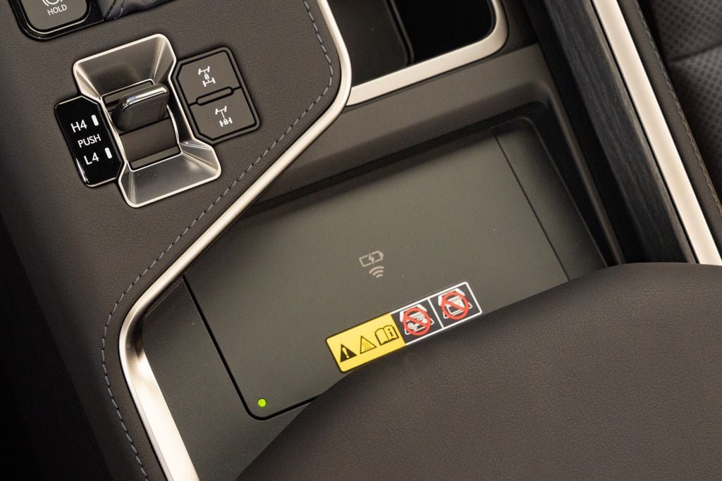 New 2026 Lexus GX 550 AWD/4WD image 25
