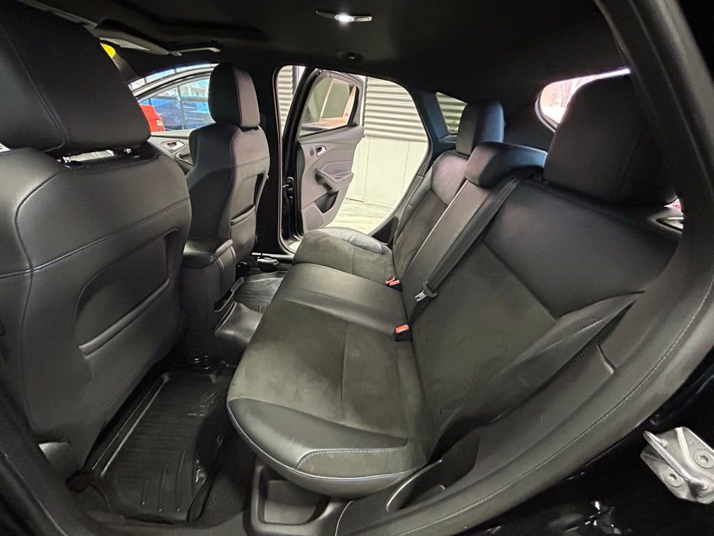 Used 2017 Ford Focus RS image 48