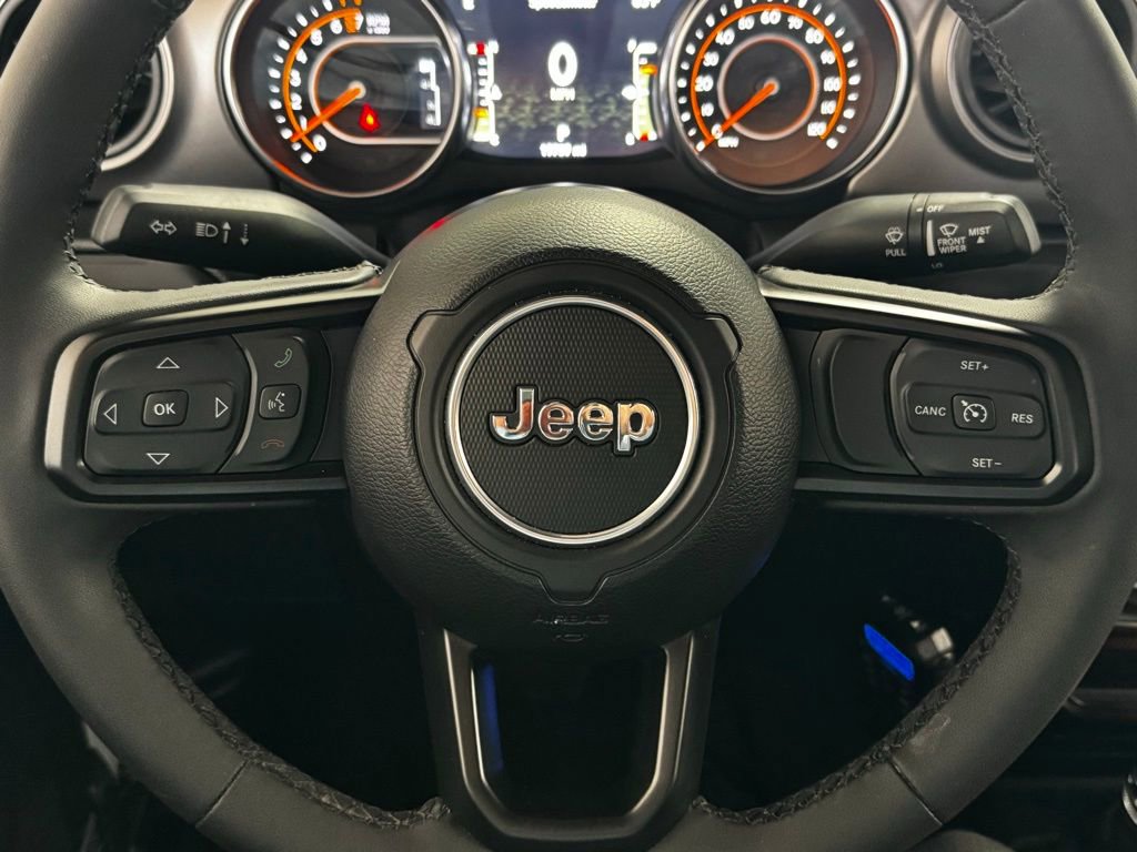 Certified 2023 Jeep Gladiator Willys image 16