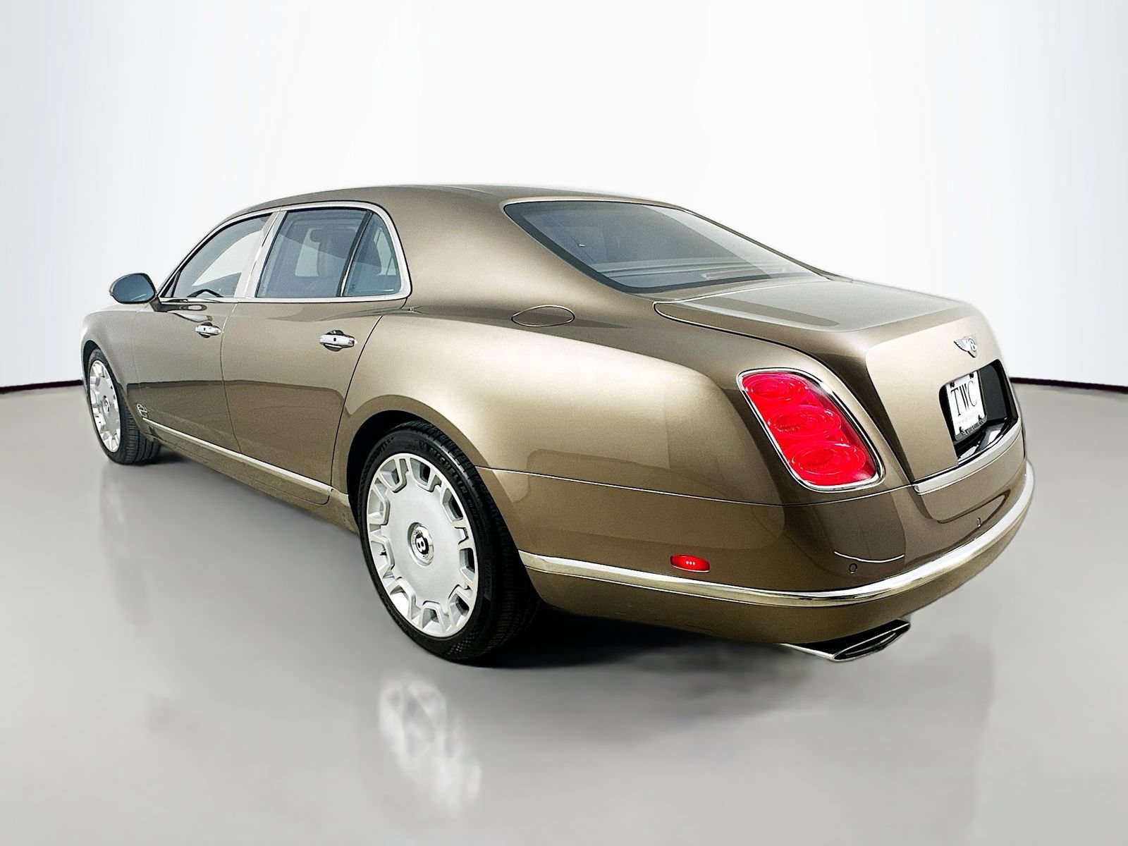 Used 2011 Bentley Mulsanne RWD image 7