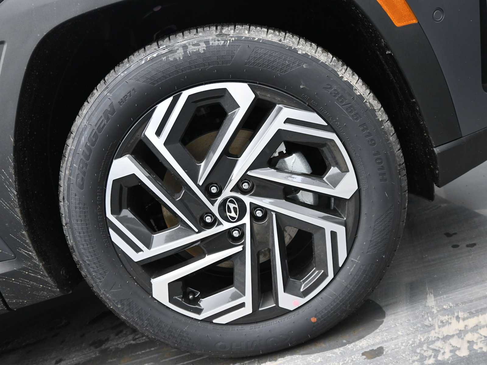 New 2026 Hyundai Tucson Limited FWD image 10