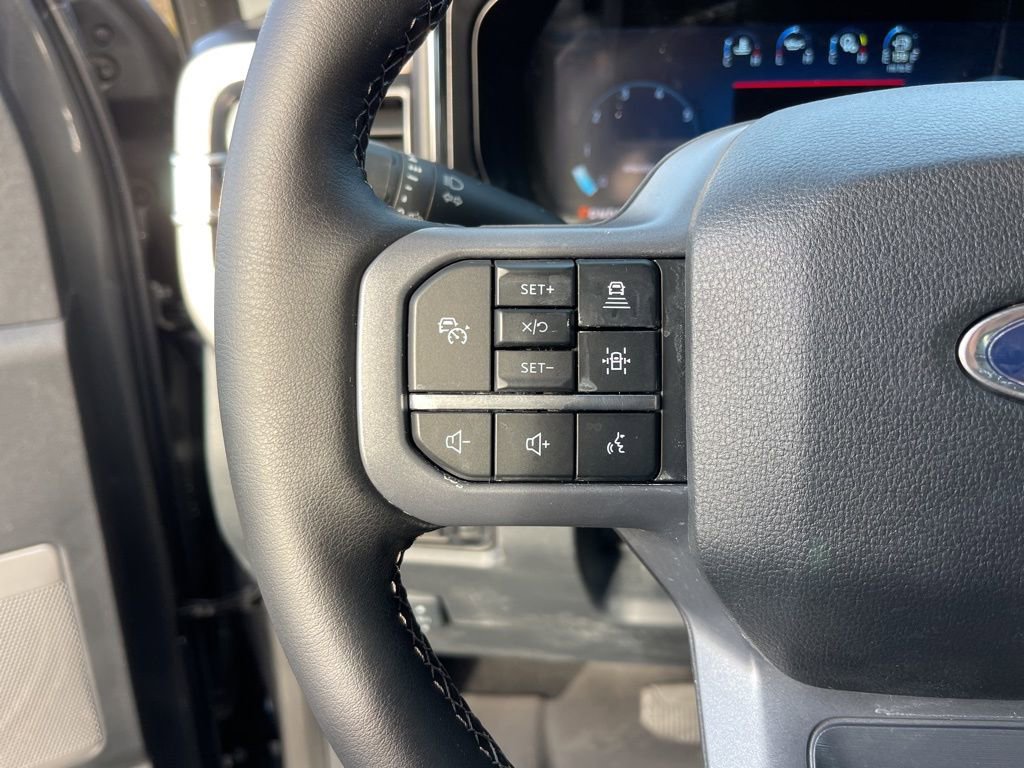 Used 2026 Ford F250 Lariat w/ Tremor Off-Road Package image 17