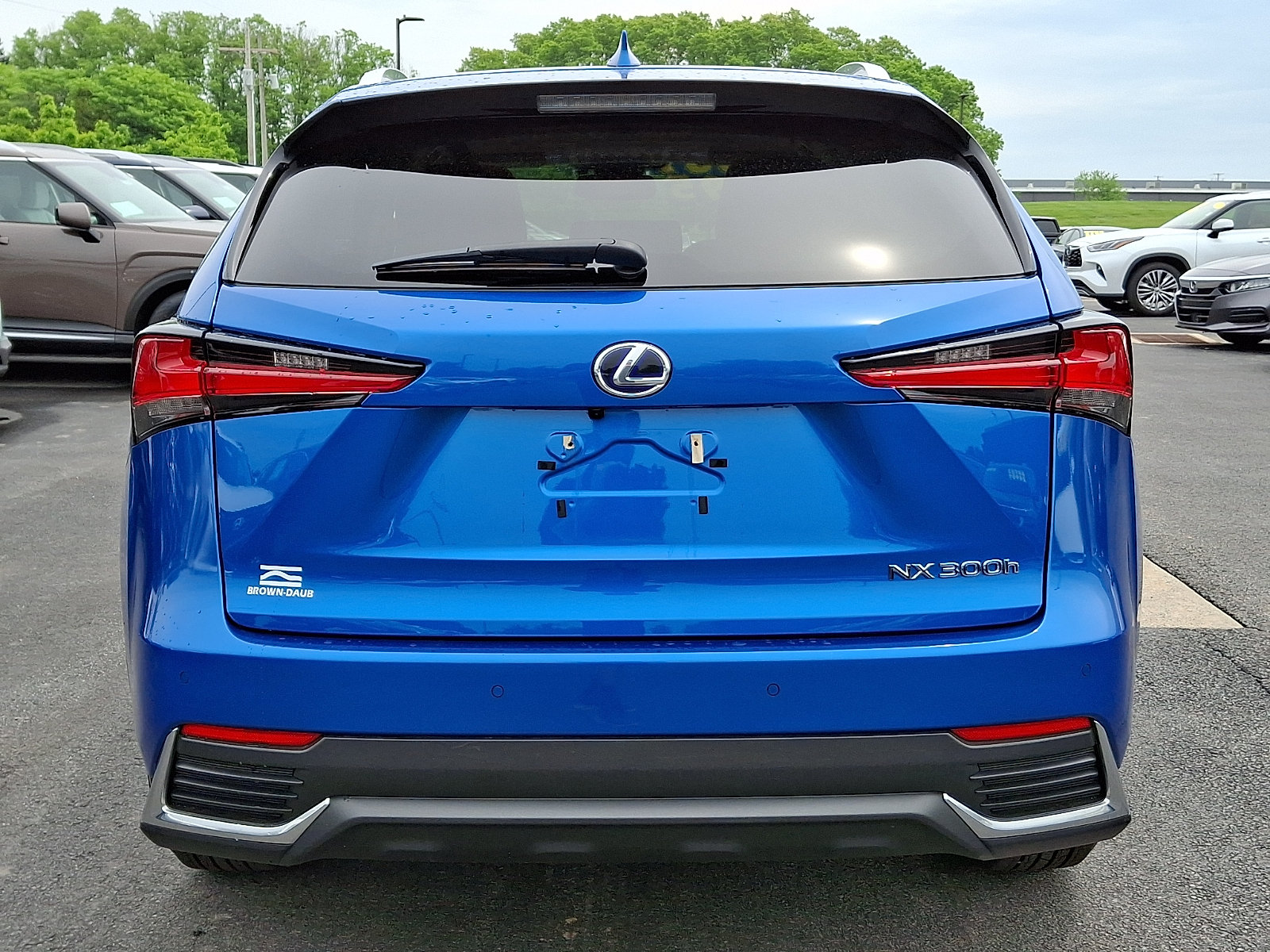 Used 2020 Lexus NX 300h AWD w/ Premium Package image 5