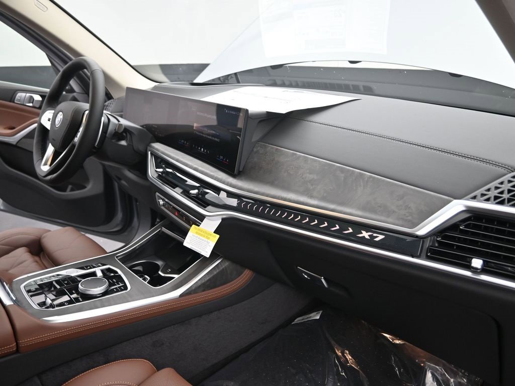 New 2026 BMW X7 xDrive40i image 26