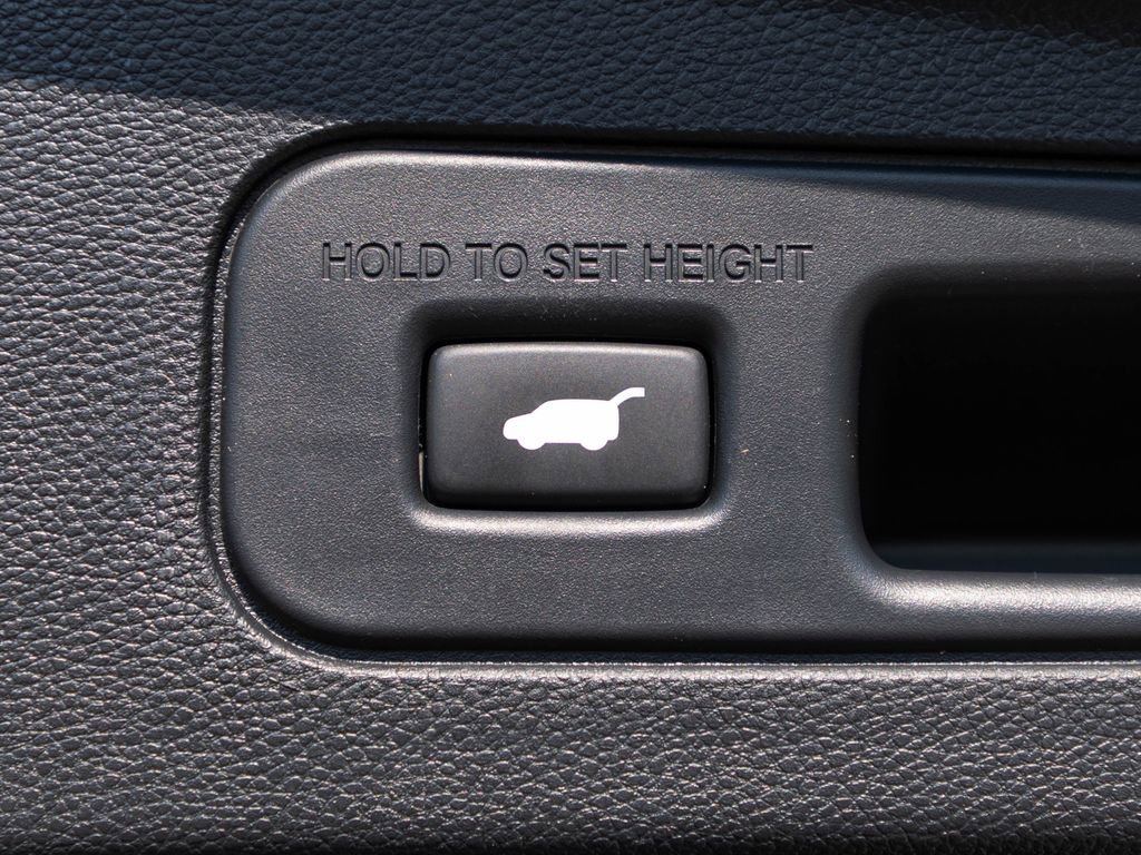 Certified 2024 Acura MDX SH-AWD w/ Technology Package image 48