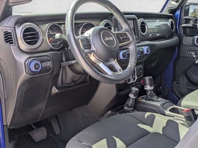 Used 2019 Jeep Wrangler Unlimited Sahara w/ Dual Top Group image 10