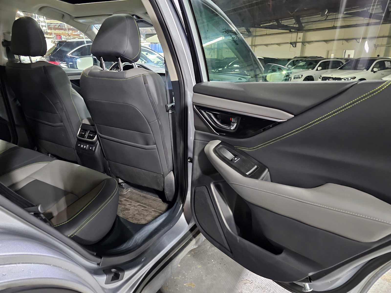 Used 2021 Subaru Outback Onyx Edition XT w/ Popular Package #2 AWD/4WD image 14
