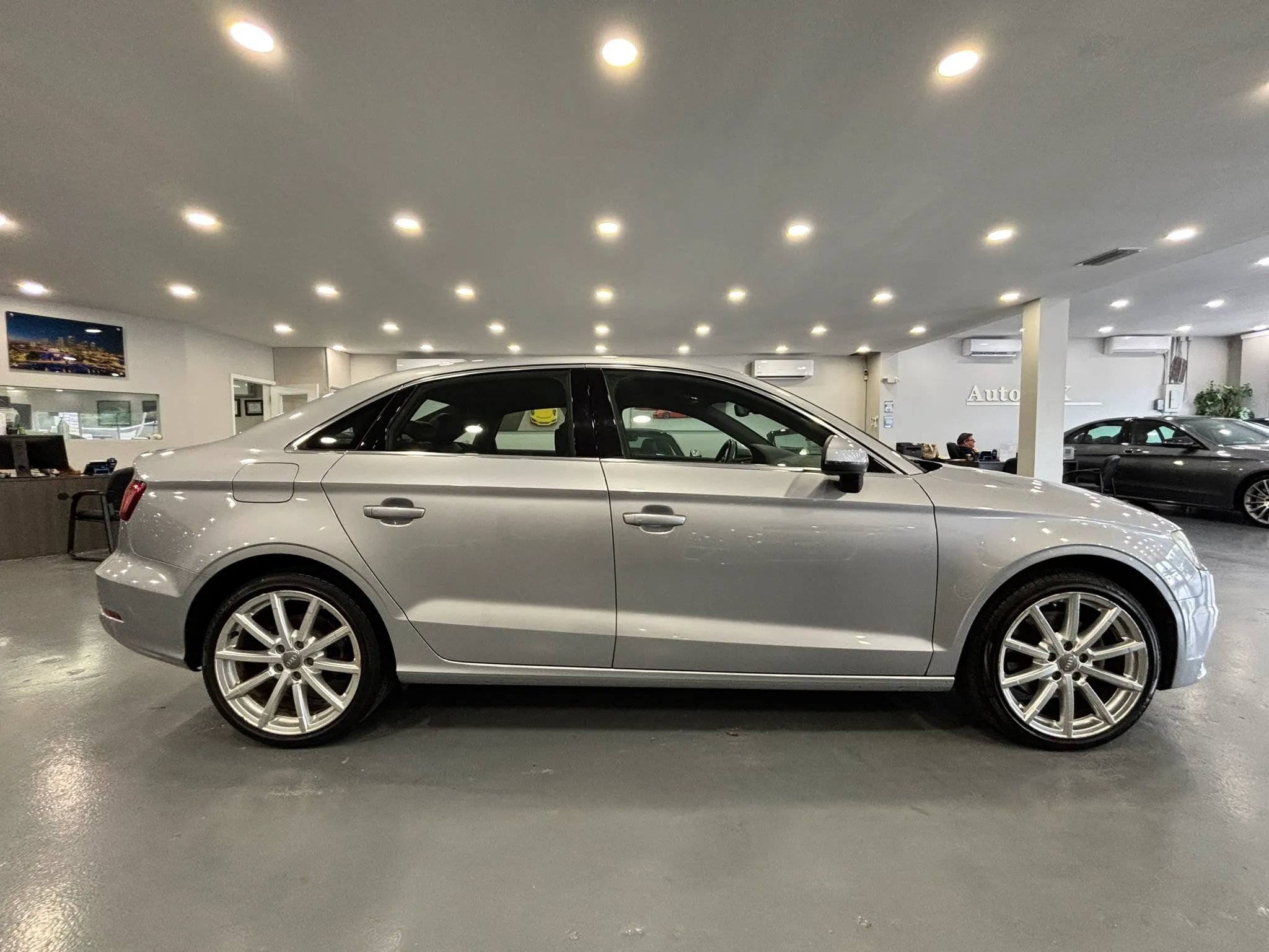 Used 2016 Audi A3 1.8T Premium Plus w/ Premium Plus Package FWD image 8